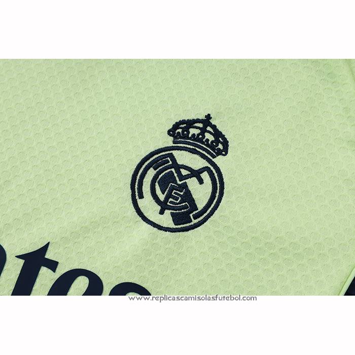 Fato de Treino
 Real Madrid 2025-2026 Manga Curta
 Verde
 - Calcas Curta
